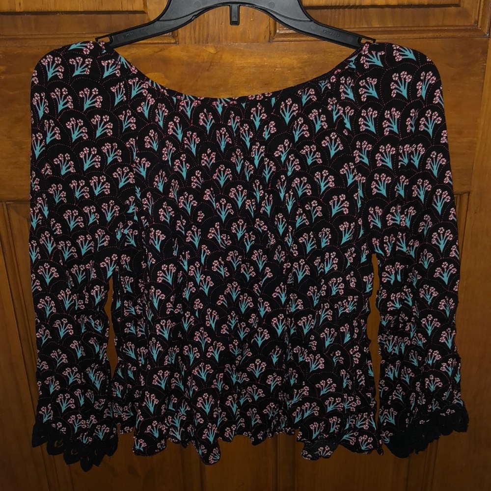 Express Top - Picture 2 of 4